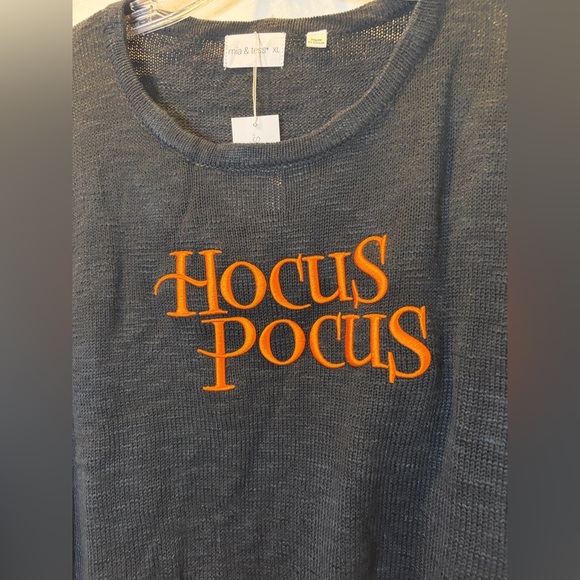 NWT Mia & Tess Hocus Pocus sweater size XL - Picture 2 of 5